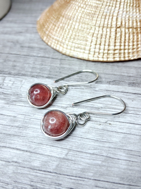 Handmade Jewelry - Dainty Strawberry Quartz Gemstone Earrings